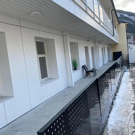 Leilighet Small Modern